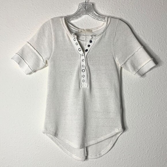 We the Free / Free People On The Run White Henley Top Women’s Size Extra Small - Picture 2 of 9